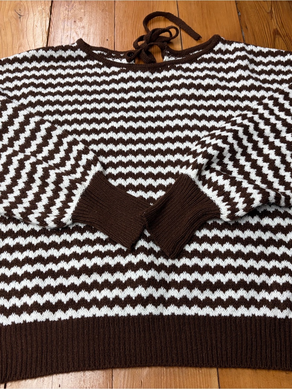 2XL Chevron Knit Sweater - Brown & White
